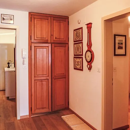 Chesa Arlas E2 By Interhome דירה
