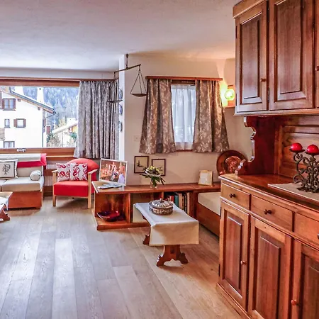 Chesa Arlas E2 By Interhome