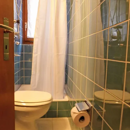 Chesa Arlas E2 By Interhome *