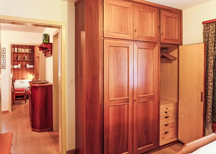 Chesa Arlas E2 By Interhome *