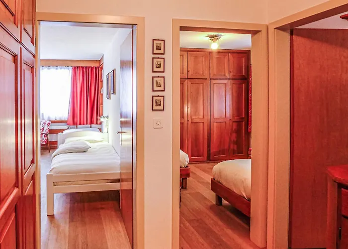 Chesa Arlas E2 By Interhome