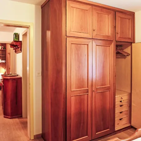 Chesa Arlas E2 By Interhome *